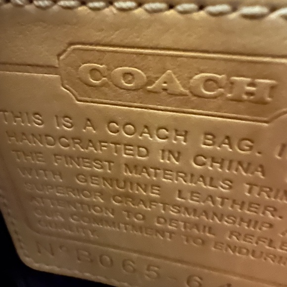 Coach 6437 crossbody signature travel messenger bag - Picture 2 of 4
